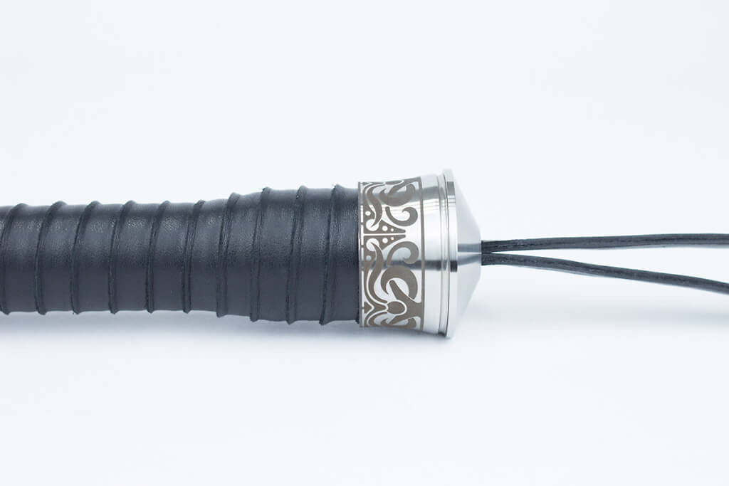 Rubber coated leather flogger 24
